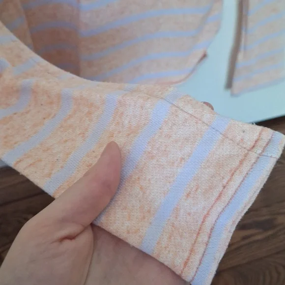 Gap Striped Sweater - Picture 4 of 4